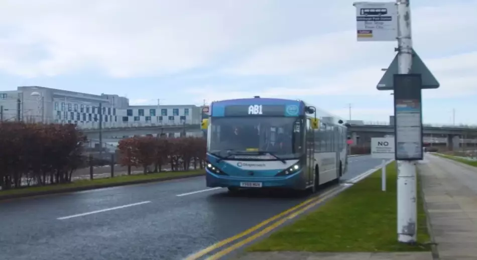 Edimburgo Inaugura Un Nuevo Capítulo En El Transporte Urbano Con El ...