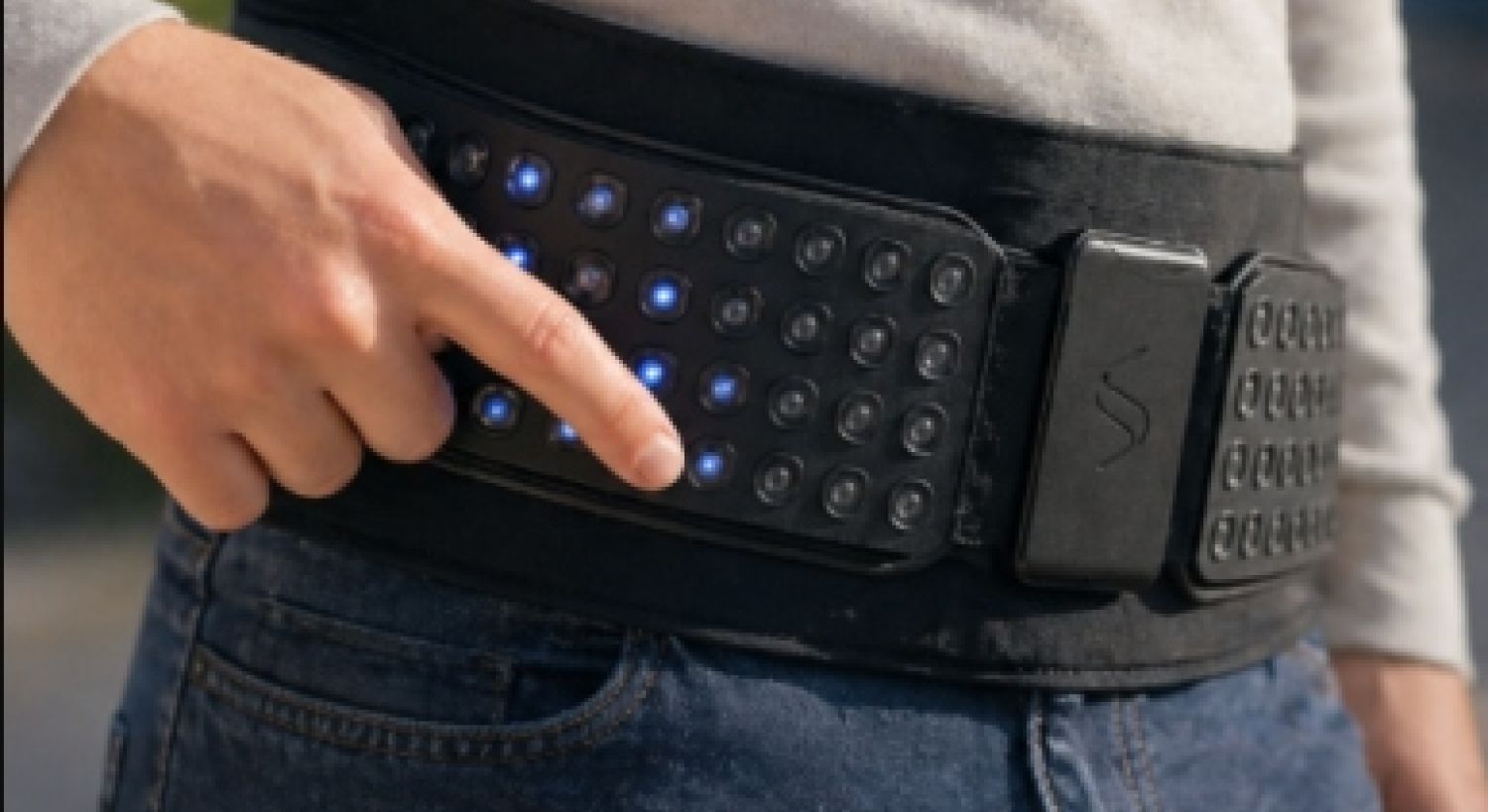Innovación y Accesibilidad: SeeHaptic, el Cinturón que da Sentido al Tacto