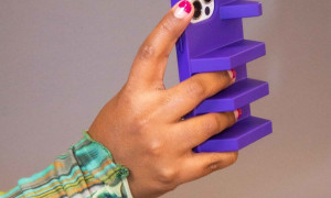 The Geta Case: La Funda Inspirada en las Sandalias Japonesas que Revoluciona el Uso del Smartphone