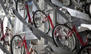 Innovación en Japón con nuevos sistema de parqueo de bicicletas robótico subterráneo